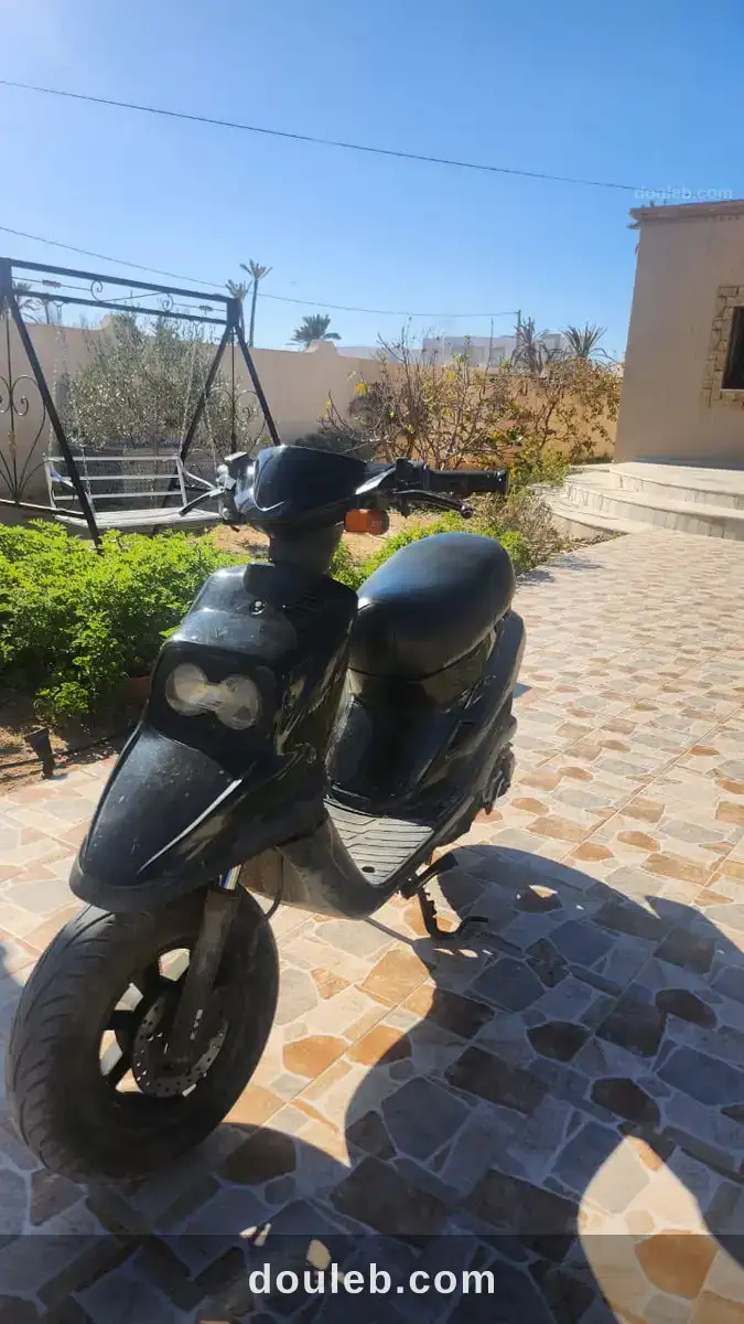 Booster en bon état - Miniature 2