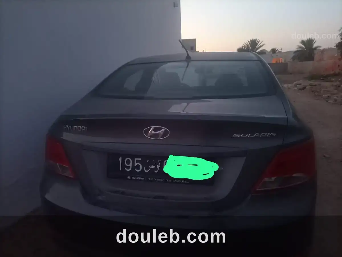 Hyundai solaris à Tunis