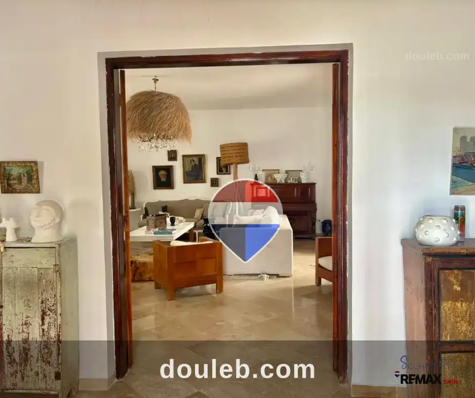 Villa vide à chotrana 2 - Miniature 2