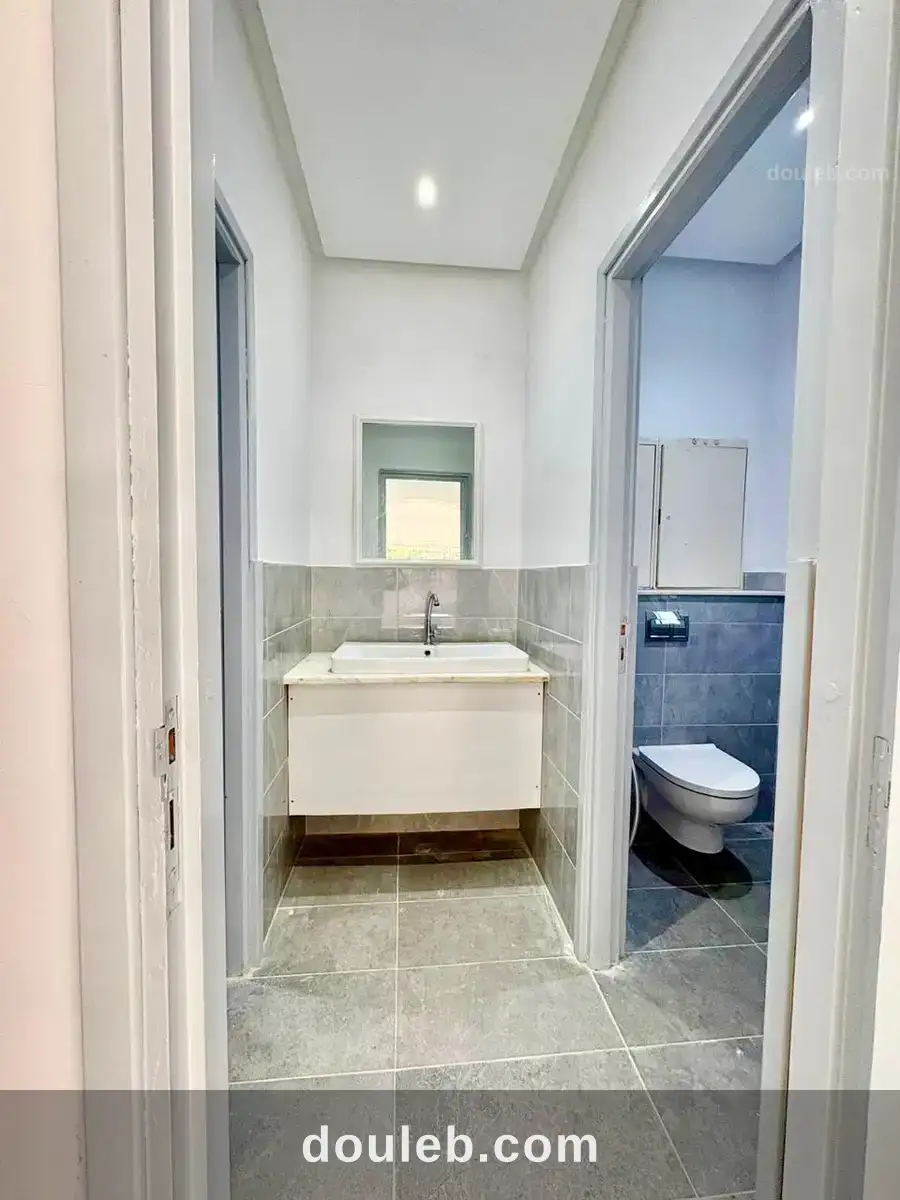 Villa à usage de bureaux à mutuelle ville - Miniature 5