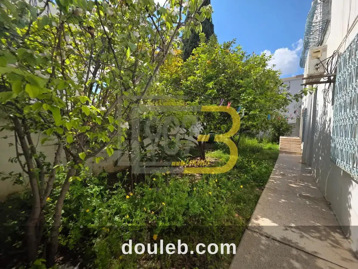 Villa à fort potentiel à el menzah 6 - Miniature 2