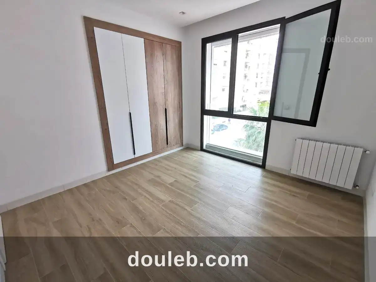 Un appartement s2 à ain zaghouan nord - Miniature 4