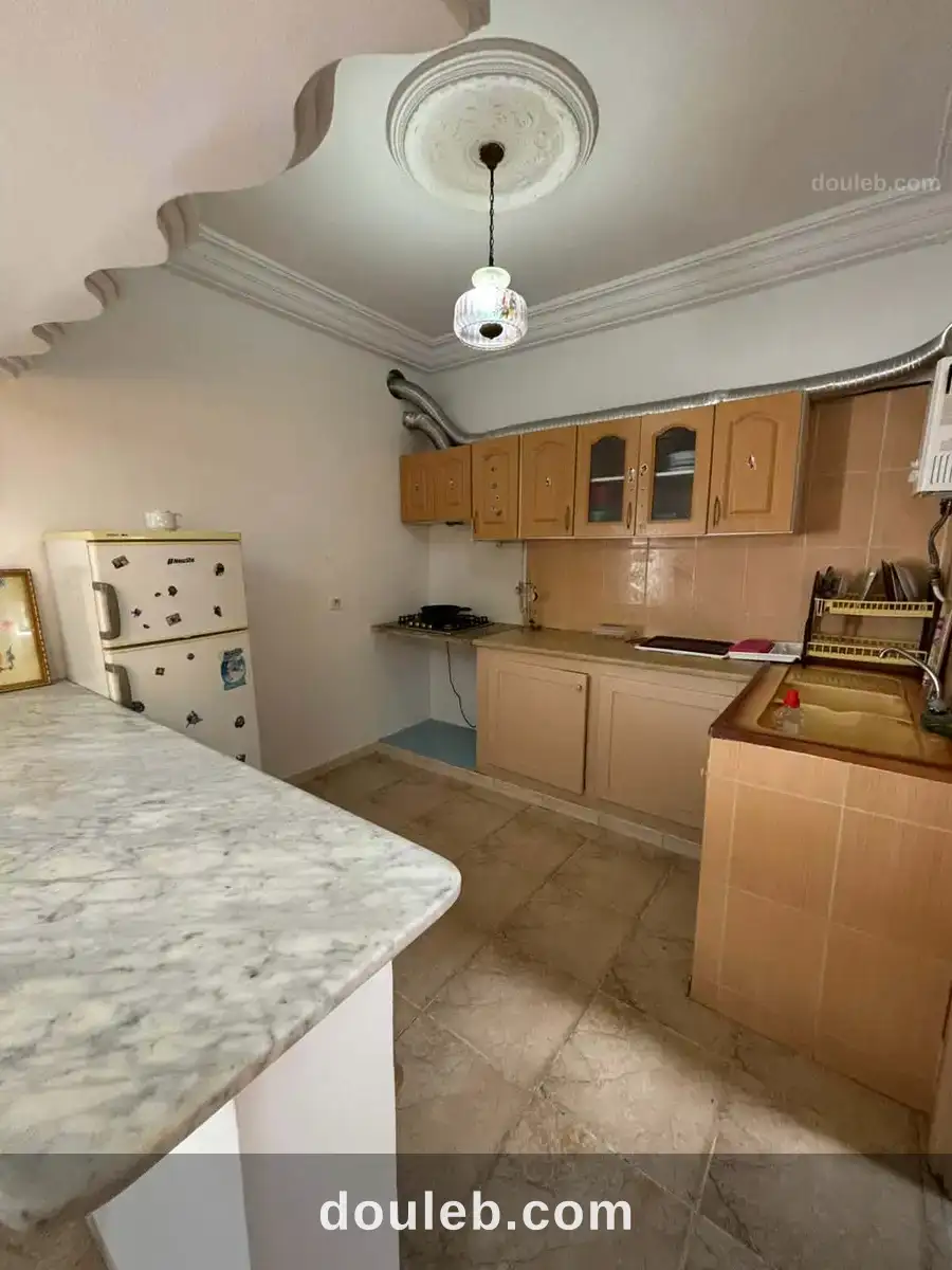 Jolie studio s0 meublée a el menzah 9 c - Miniature 4