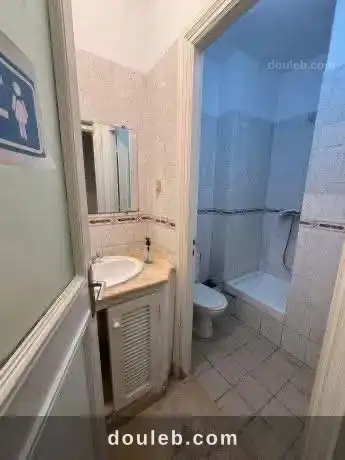 Bureau h5 1900d montplaisir - Miniature 3