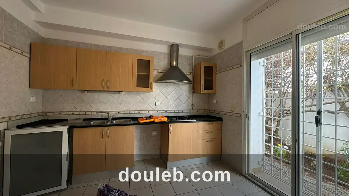 Duplex s4 avec jardin à la soukra - Miniature 3