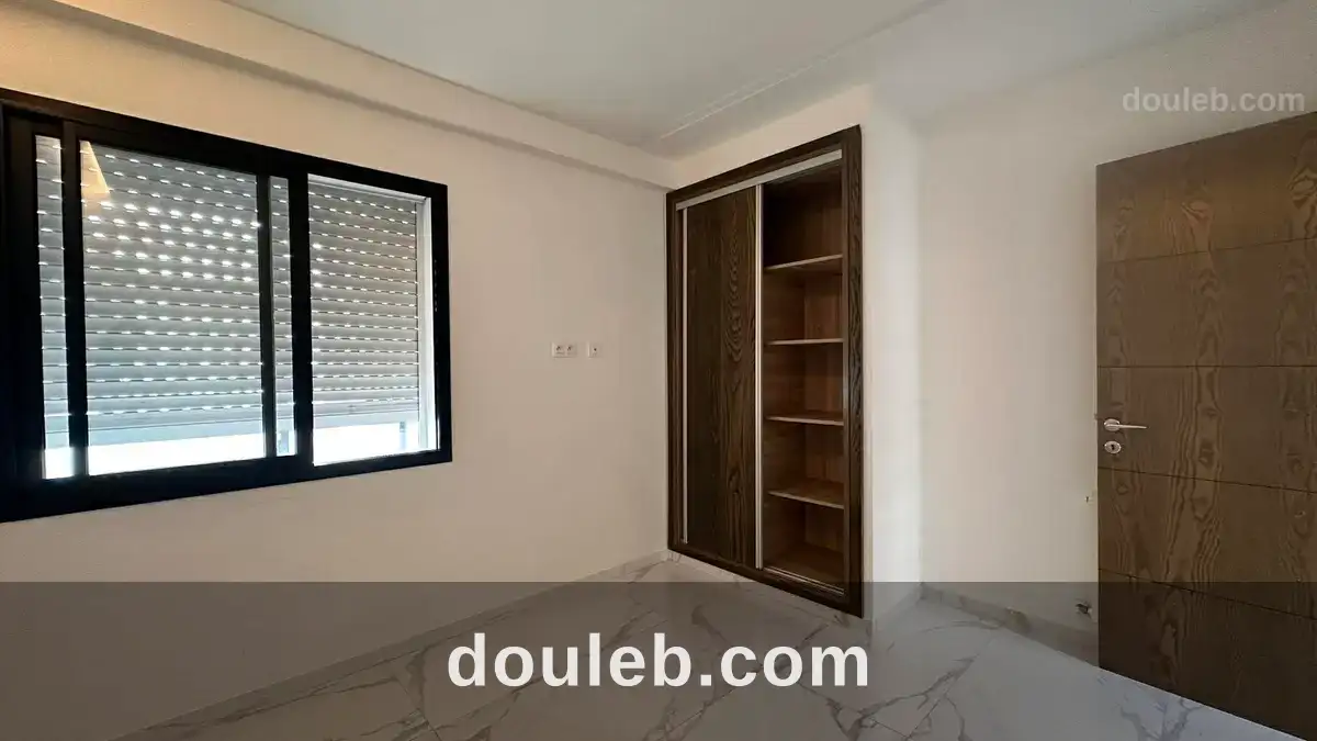 Appartement s2 à alain savary avec parking privé - Miniature 4