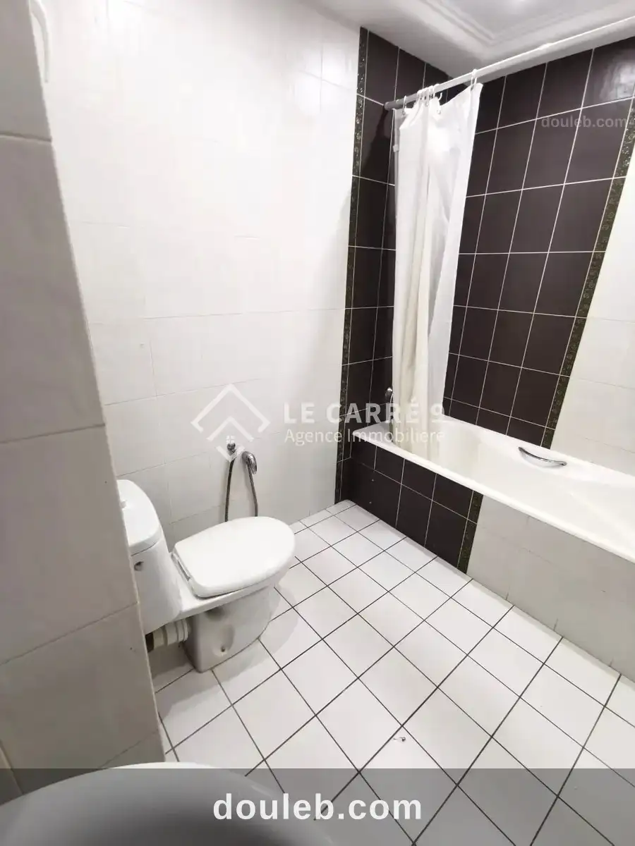 Un appartement s2 meublé à ain zaghouan - Miniature 5