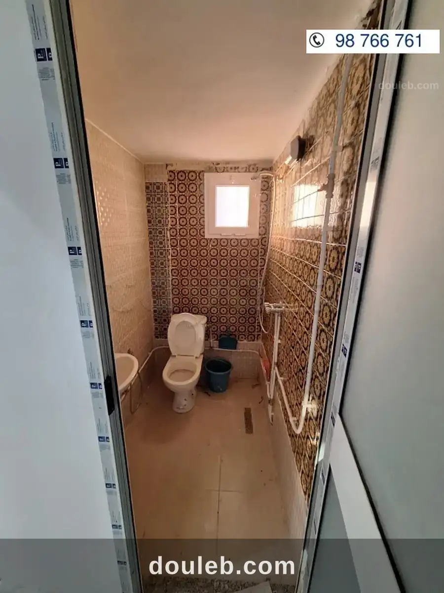 Local salon de thé 150 m à - Miniature 4