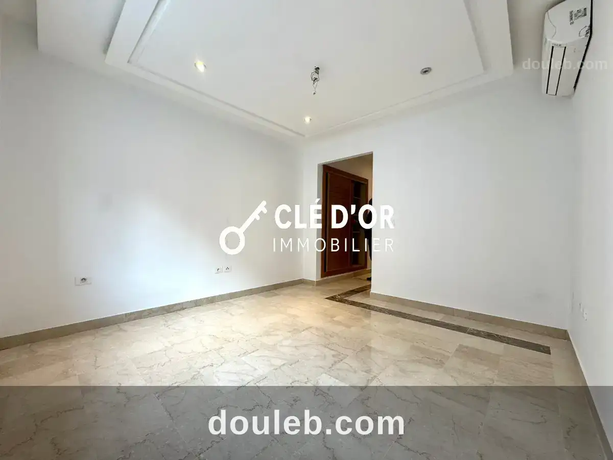 Appartement s2 au jardins de carthage - Miniature 5