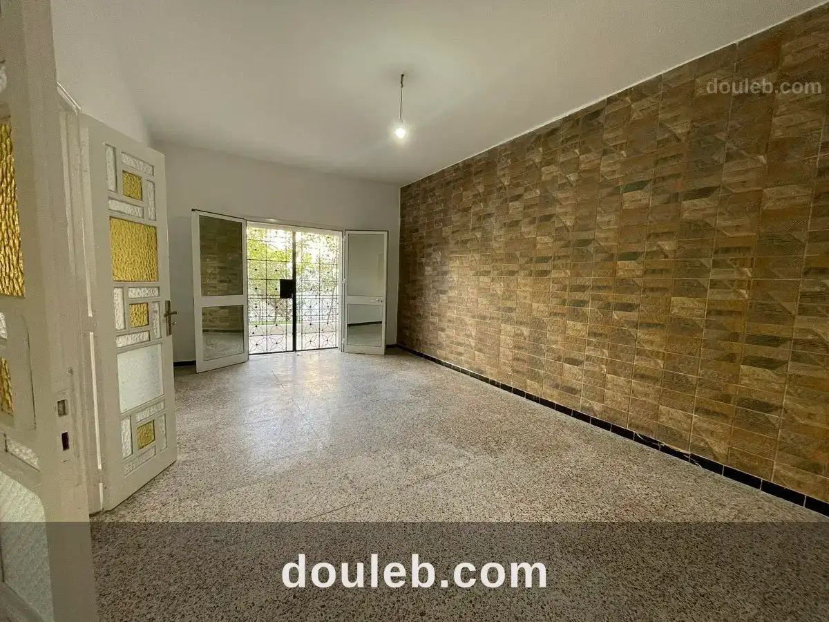 Un rdc de villa s3 à rades - Miniature 2