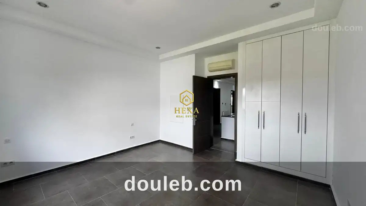 Villa s4 avce piscine et jardin à la marsa - Miniature 4