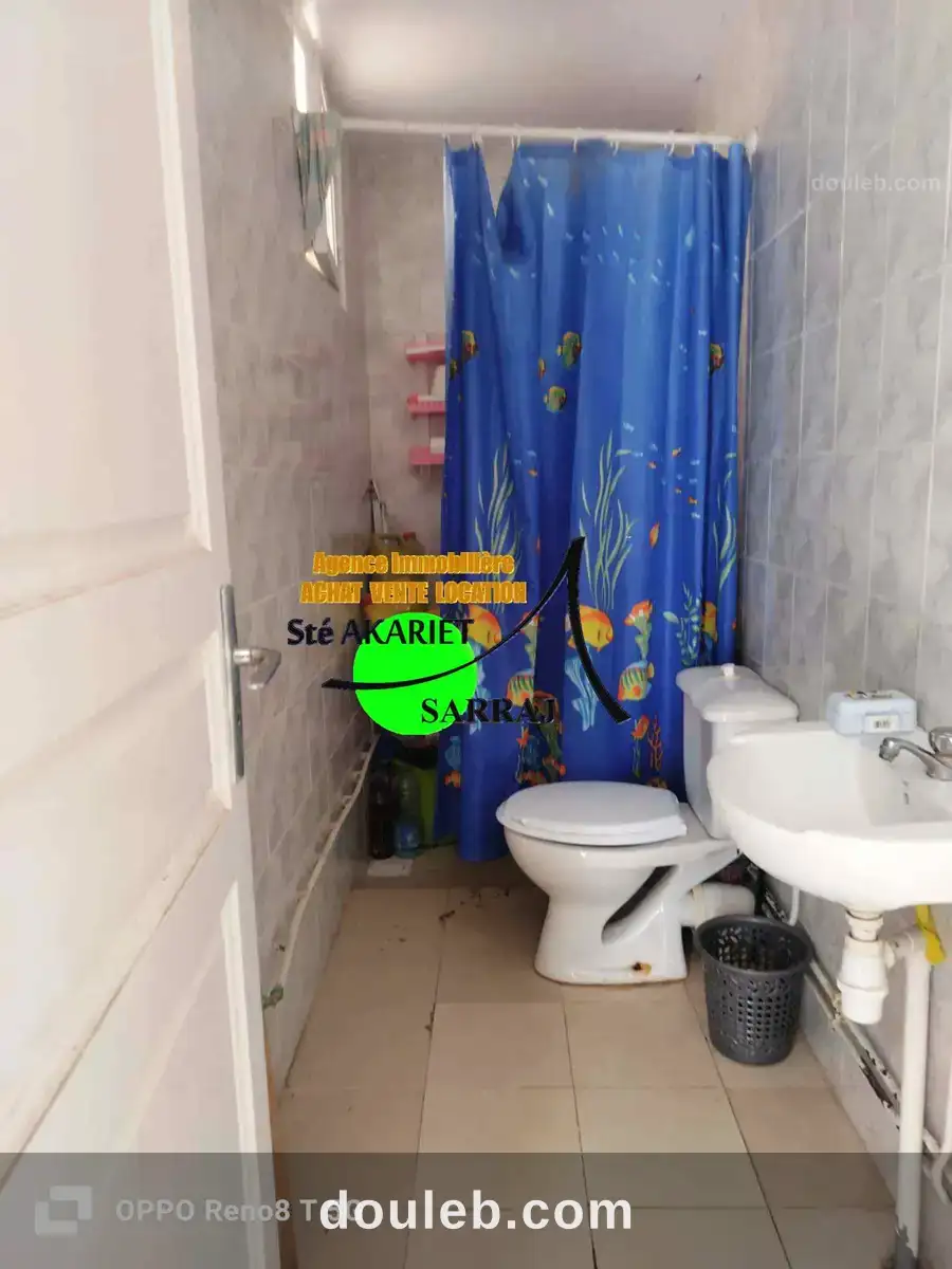 Villa à cité riadh prés école primaire ibn charaf - Miniature 4