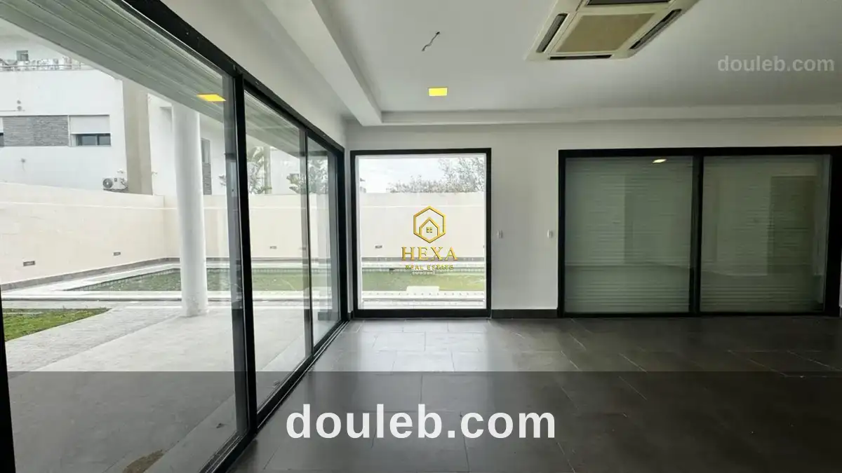 Villa s4 avce piscine et jardin à la marsa - Miniature 5