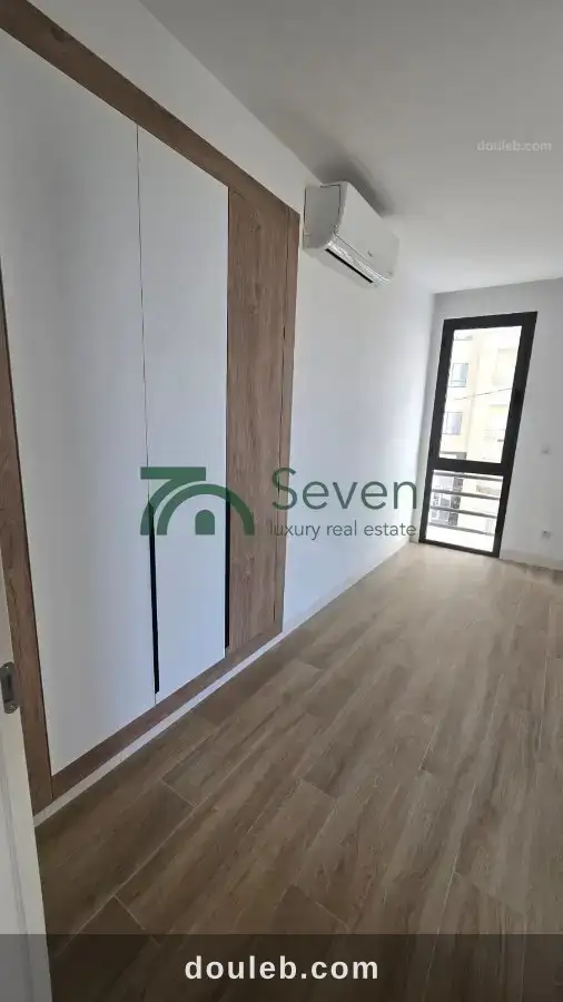 Appartement s2 à ain zaghouan nord sev - Miniature 5