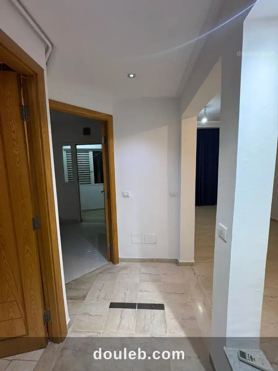 Appartement s0 à ain zaghouan nord - Miniature 2