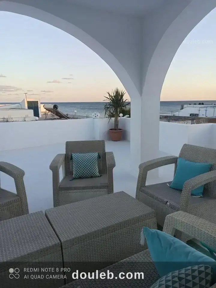 Villa de haute de gamme avec piscine à kelibia - Miniature 2