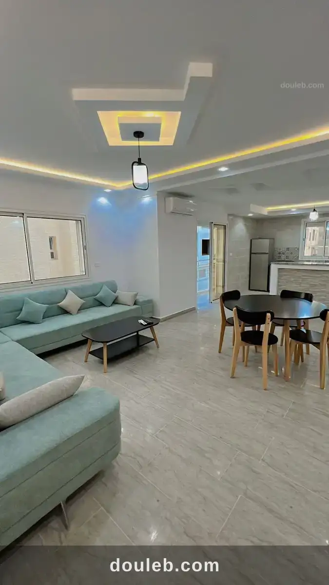 Luxueux appartement meublé pieds dans l'eau - Miniature 2