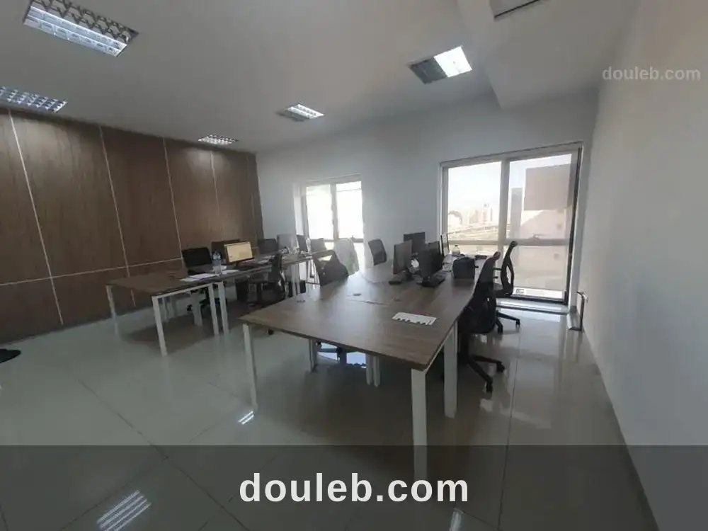 Plateau moderne sup 278 m au centre urbain nord - Miniature 2