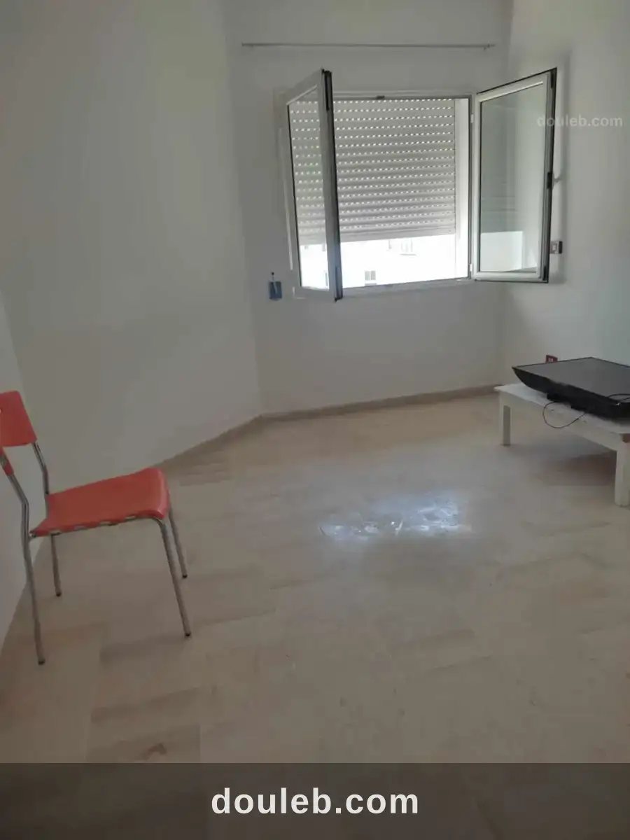 Appartement en s1 sup 80 mbau centre urbain nord - Miniature 2