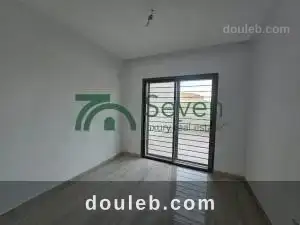 Un appartement s2 vide ref293a - Miniature 2