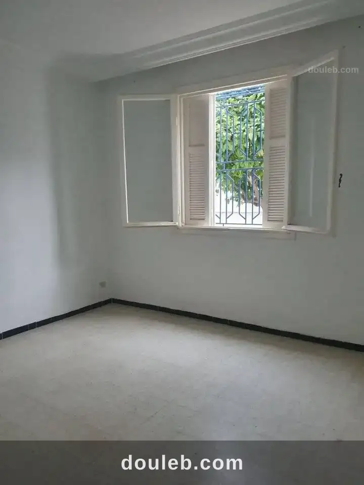 Maison au rez de chaussée à sidi salem bizerte - Miniature 3