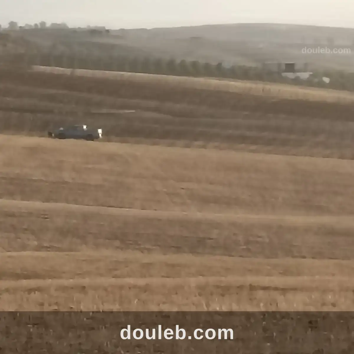 A drijat 14 hectares 5000 m2 - Miniature 2