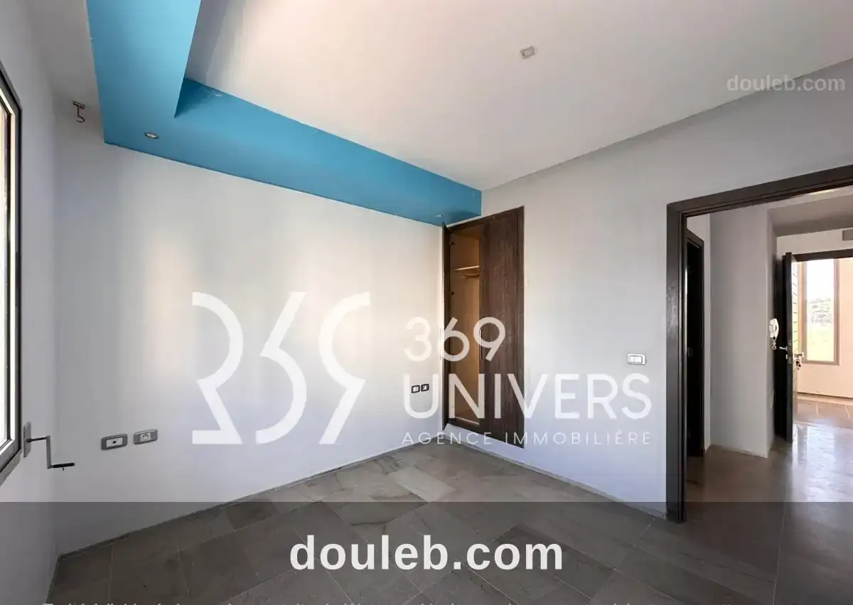 Appartement avec balcon à la marsa ref ra165 - Miniature 3