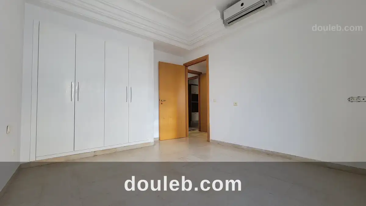 Bureau a2 au lac 2 sur l'avenue de la bourse - Miniature 3