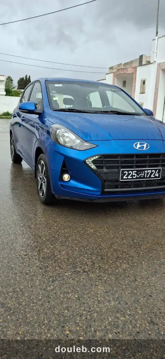 Hyundai i10 populaire 1ère main - Miniature 4