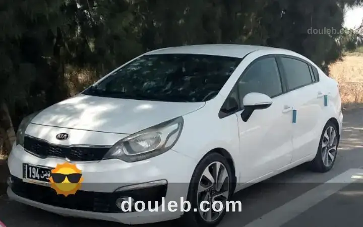 Kia rio sedan berline - Miniature 3