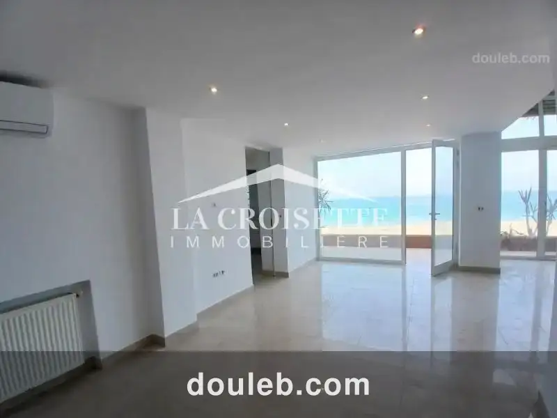 Duplex s3 avec vue sur mer à la marsa - Miniature 2