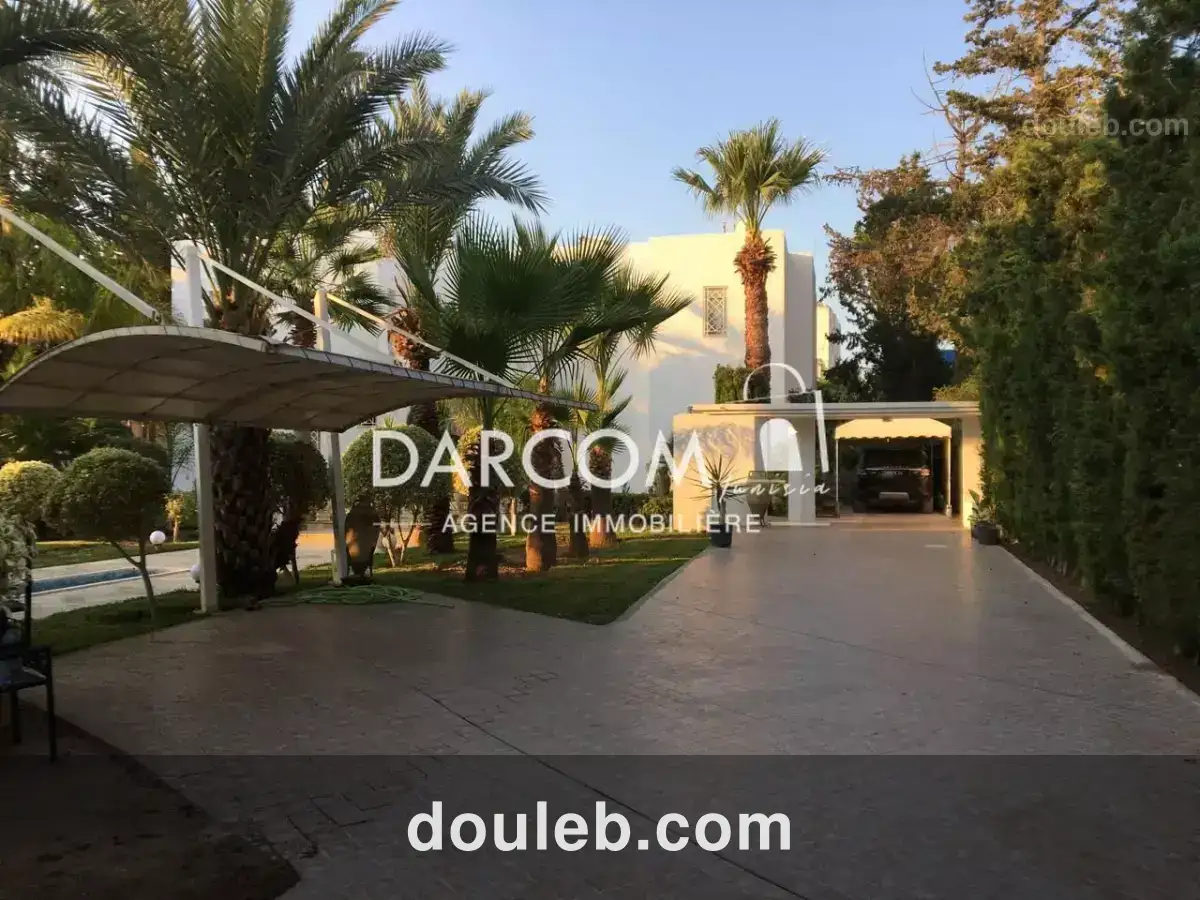 Villa de maitre la soukra - Miniature 3