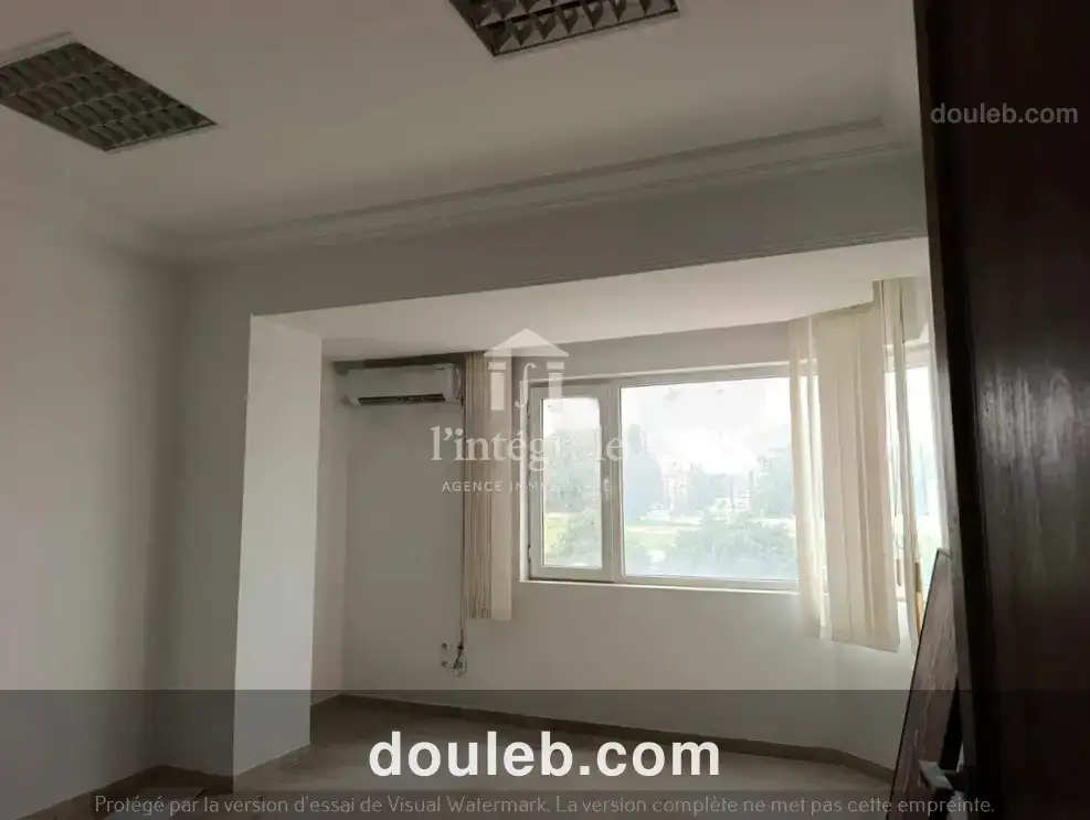 Spacieux bureau h4 - Miniature 5