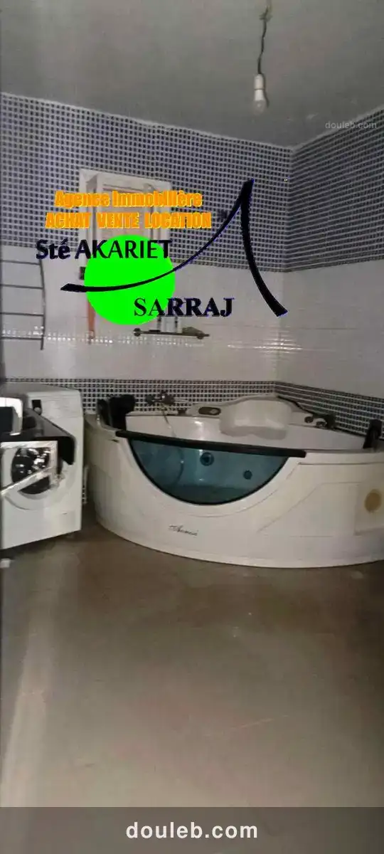 Petite maison style triplex 168m à oued ghnim - Miniature 4