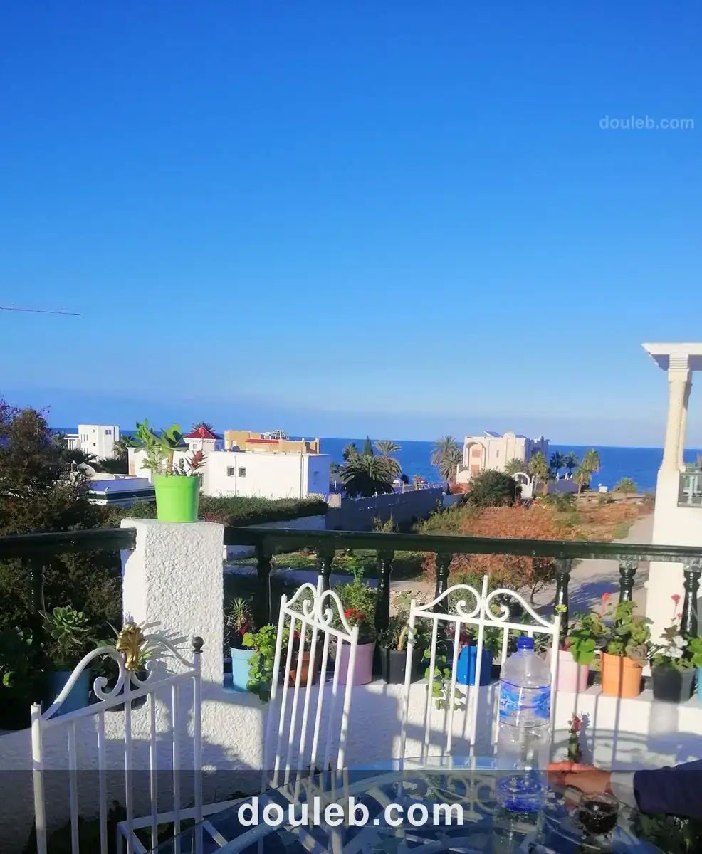 Appartement bien equipé vue mer - Miniature 2