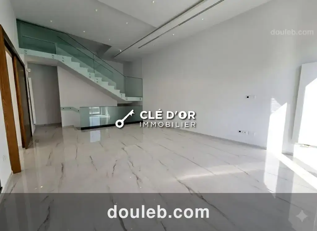 Une villa s5 à gammarth - Miniature 4