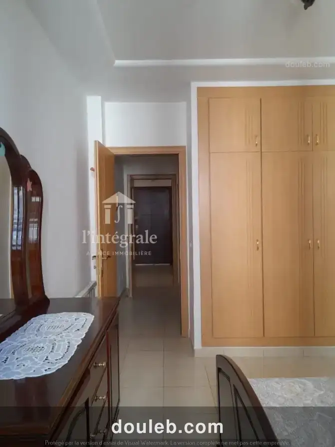 S2 richement meublé - Miniature 3