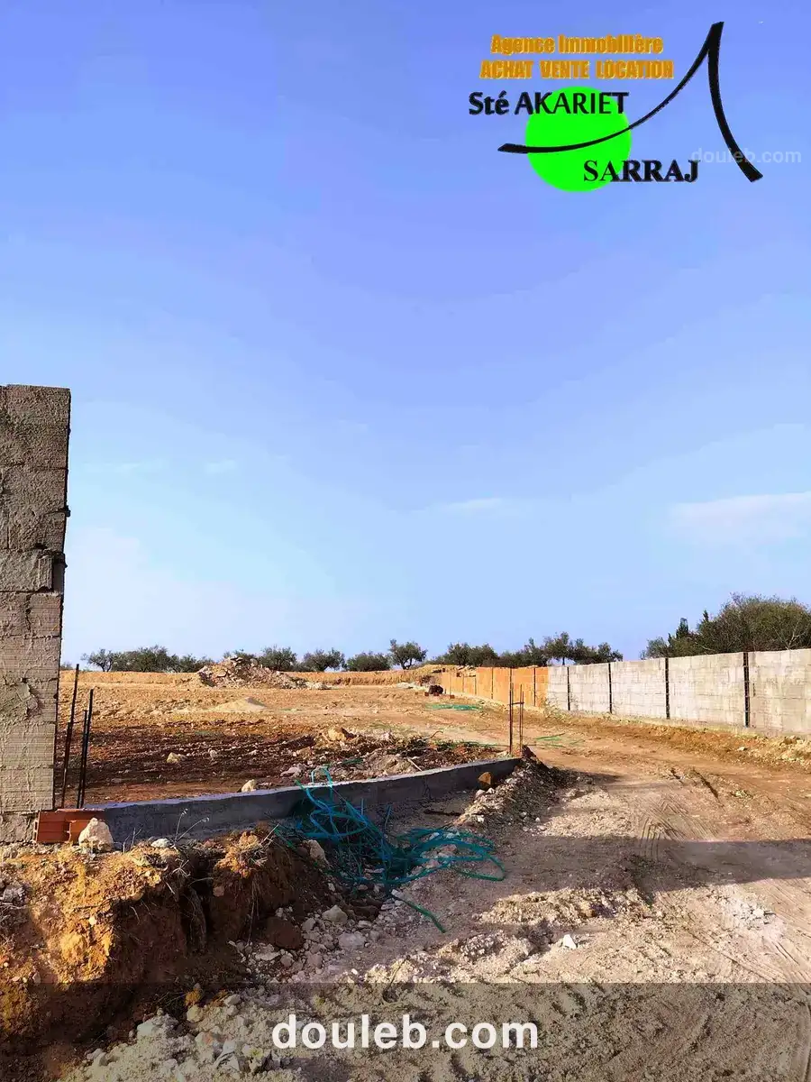 Terrain agricole clôturé 6500m sidi bouali hotmen - Miniature 4