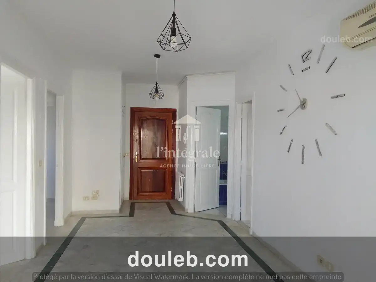 S2 avec place de parking - Miniature 3