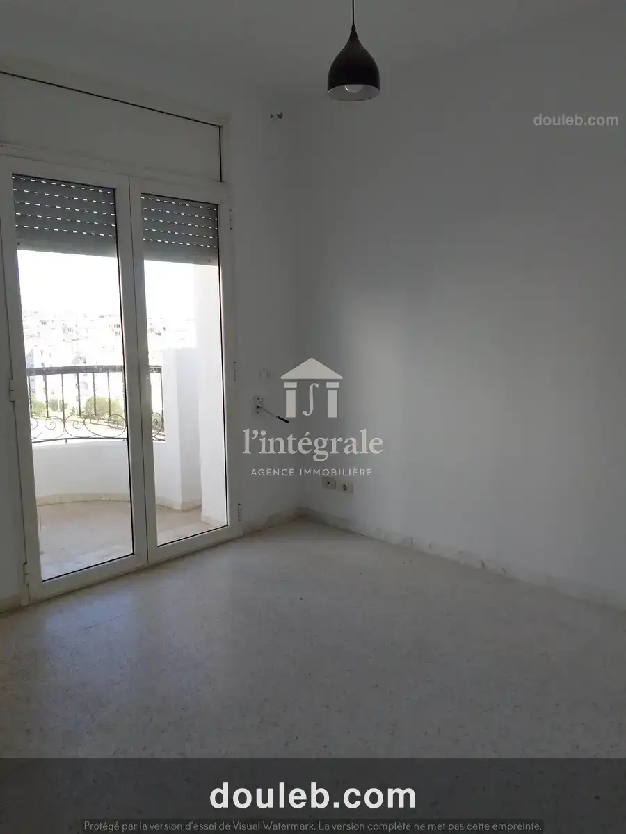 S2 avec place de parking - Miniature 5