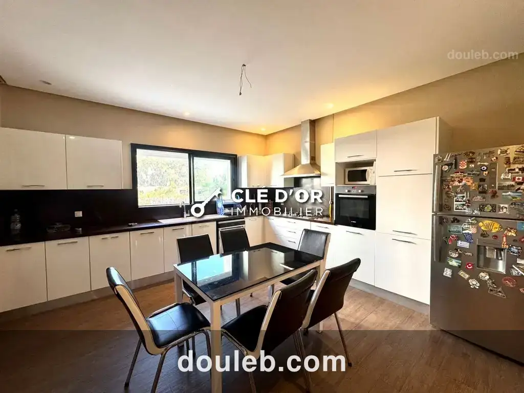 Un duplex s4 meuble situe au jardins de carthage - Miniature 4