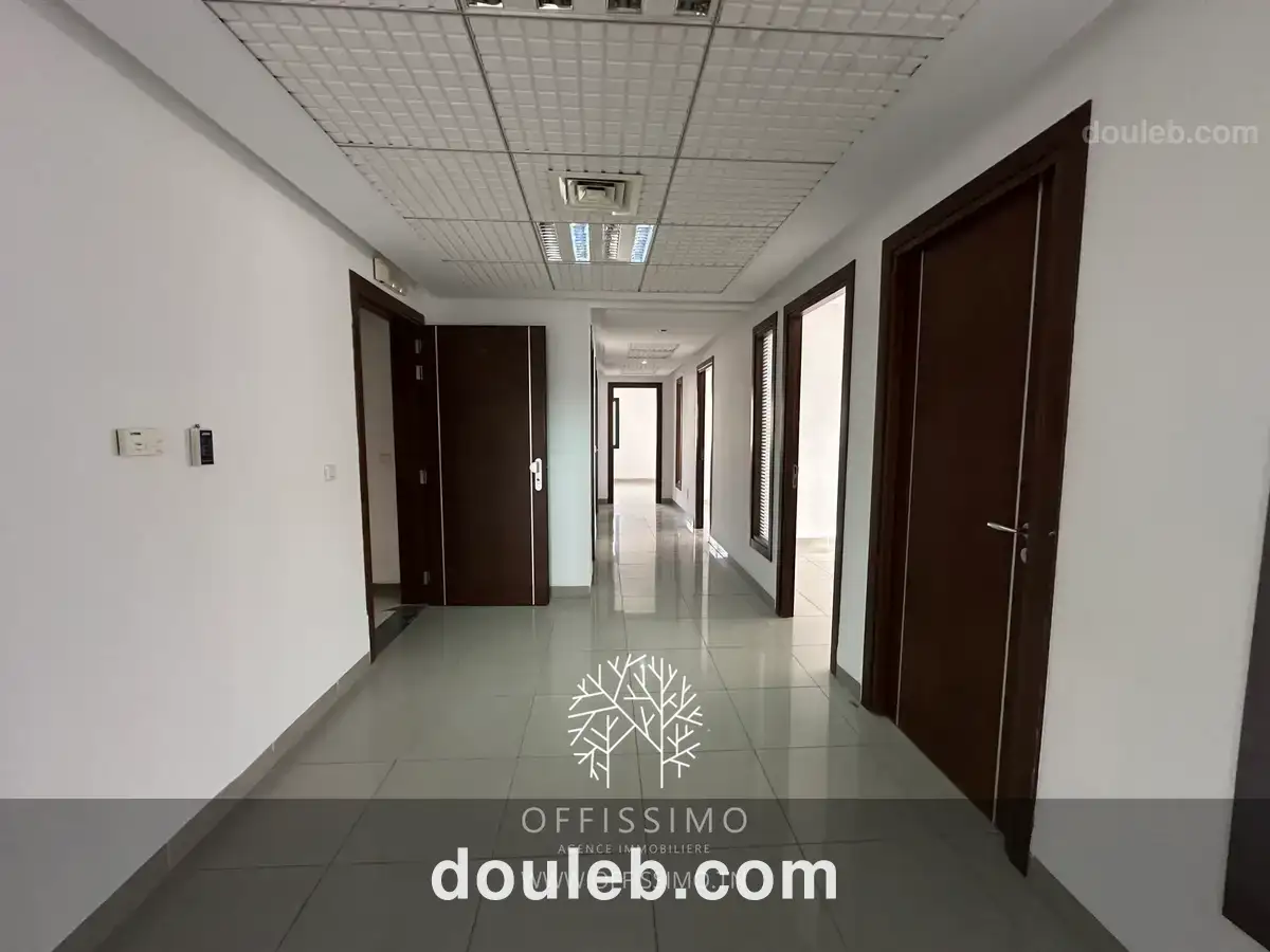 Bureau 5 pieces lac 2 haut standing vue dégager - Miniature 2