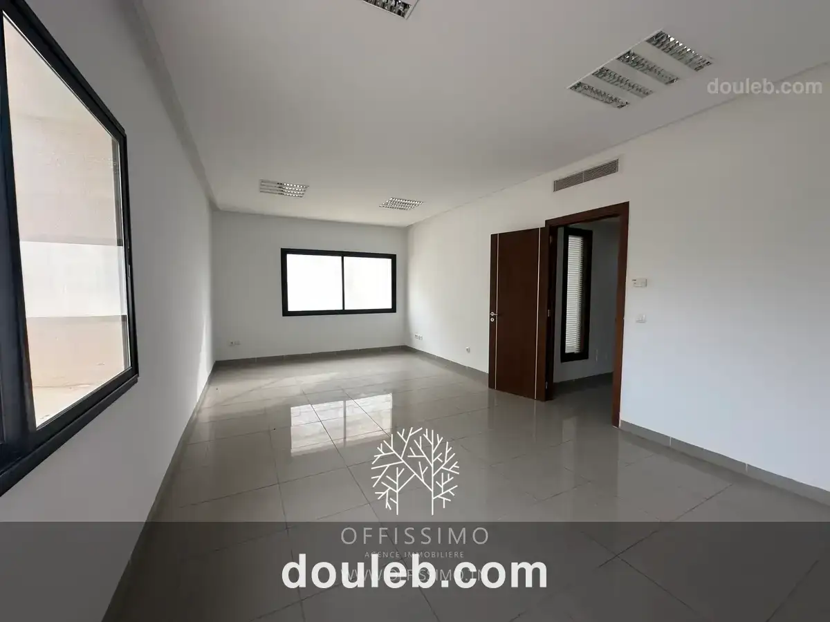 Bureau 5 pieces lac 2 haut standing vue dégager - Miniature 3