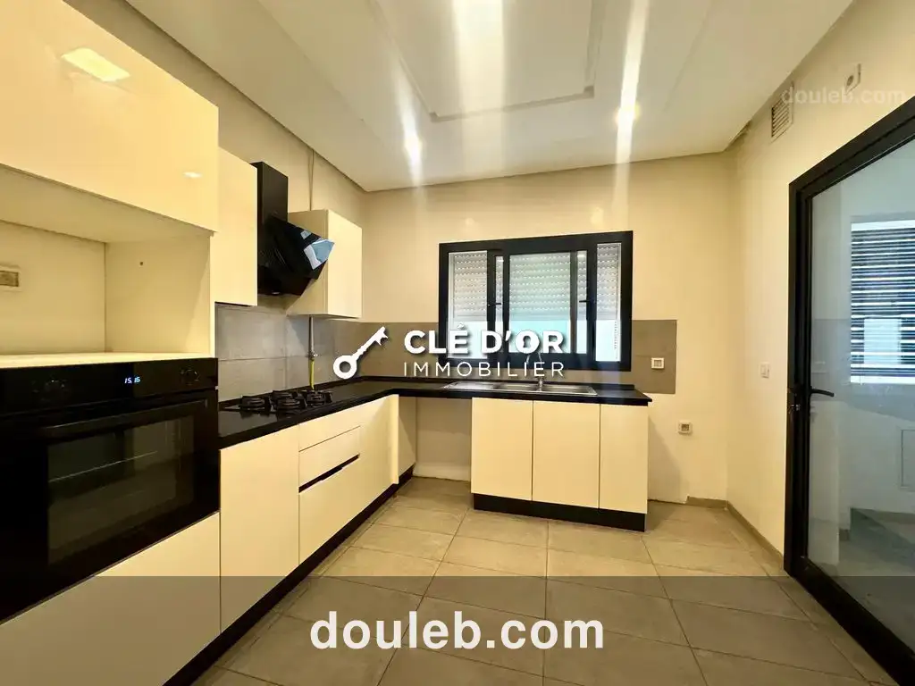 Un joli apparemment s2 au jardins de carthage - Miniature 2