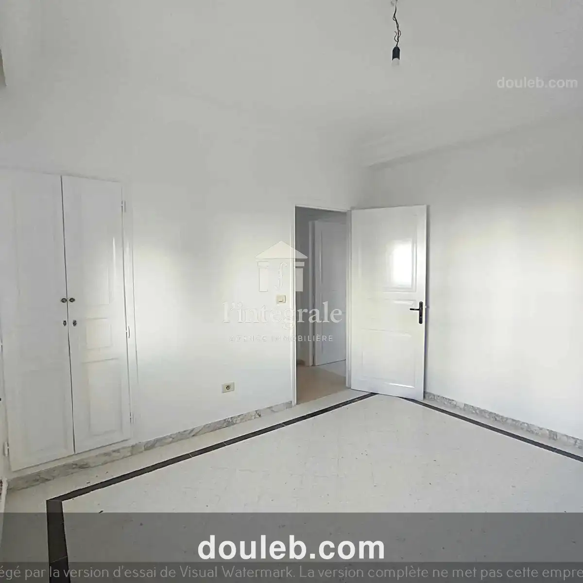 Appartement s2 près du lycée - Miniature 4