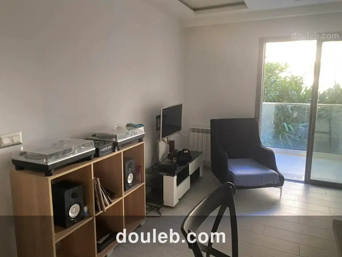 Studio meublé - Miniature 3