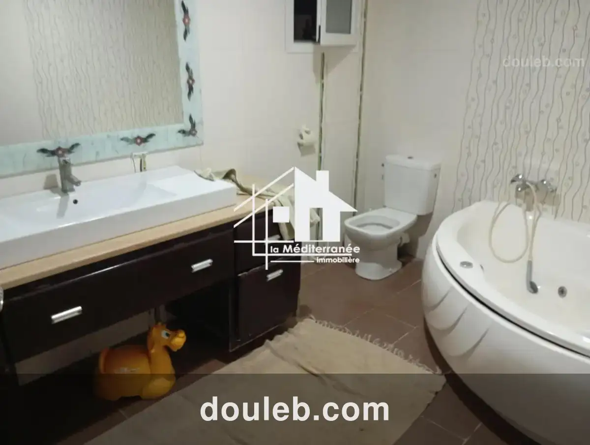 Un étage de villa s2 meublé - Miniature 2