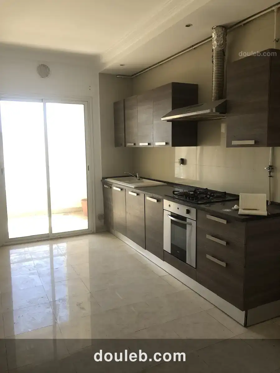 Bureau hall et 4 pièces au lac 2 - Miniature 2