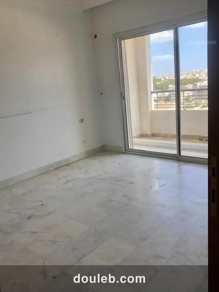 Bureau hall et 4 pièces au lac 2 - Miniature 3