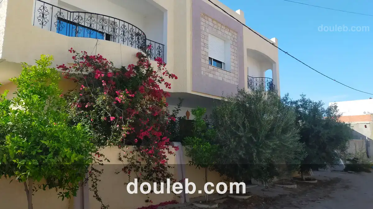 Etage de villa h stding à jinen el mansora plage - Photo 1